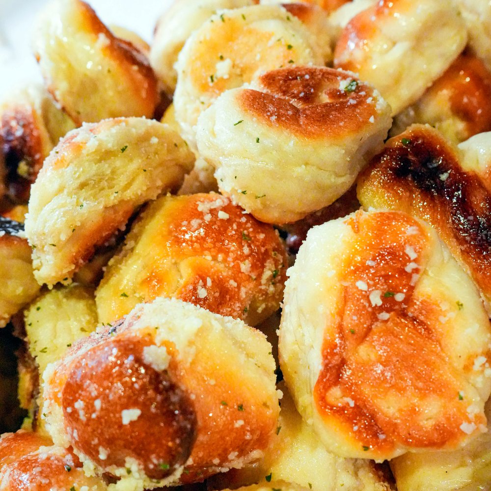 Garlic knots